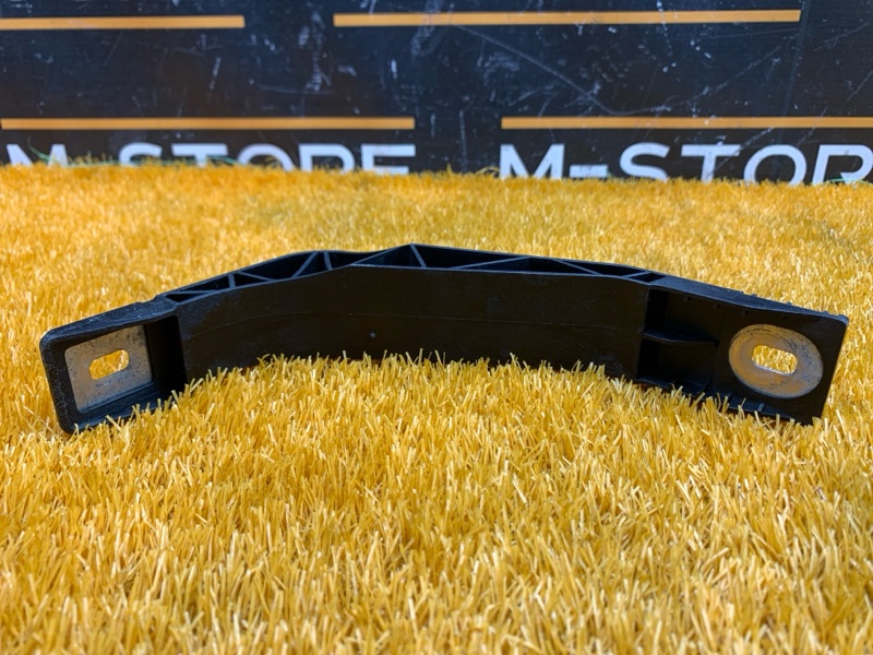 Кронштейн радиатора, 2000 рублей, Красноярск