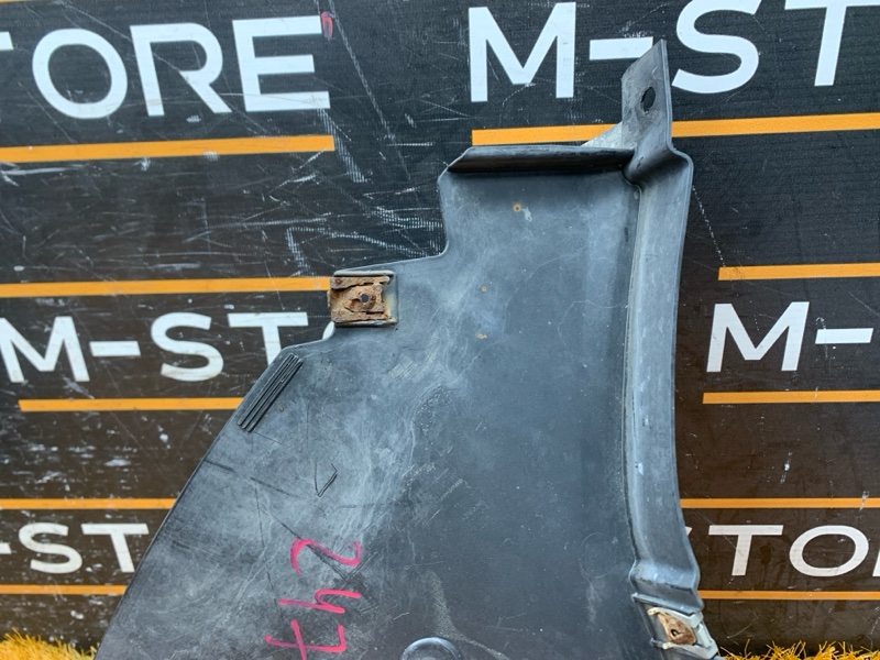 подкрылок, 2990 рублей, Красноярск