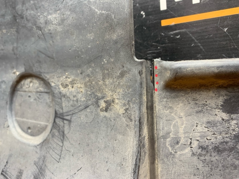 подкрылок, 700 рублей, Красноярск