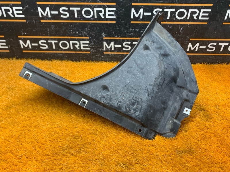 подкрылок, 4000 рублей, Красноярск