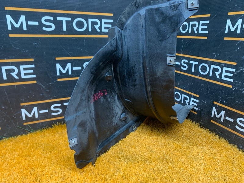 подкрылок, 4000 рублей, Красноярск