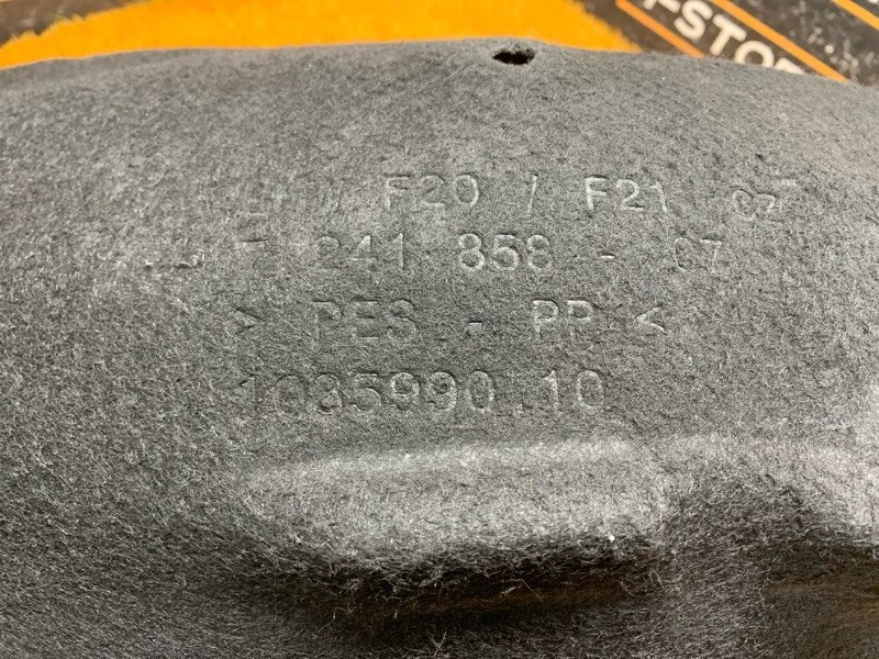 подкрылок, 1000 рублей, Красноярск