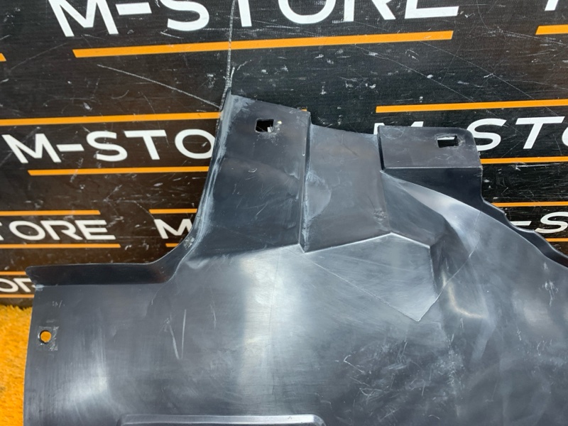 подкрылок, 700 рублей, Красноярск