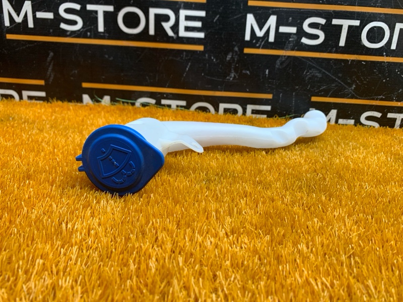 Горловина бачка омывателя, 400 рублей, Красноярск