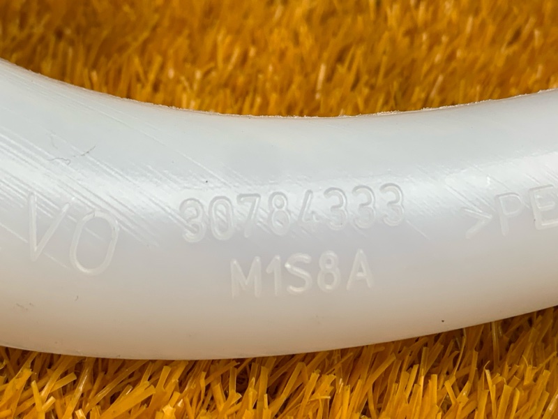 Горловина бачка омывателя, 400 рублей, Красноярск