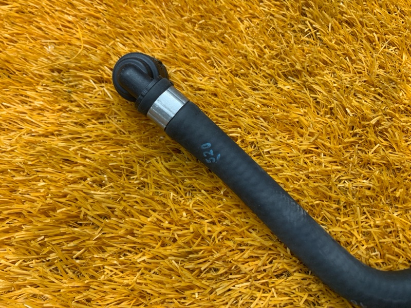 патрубок расширительного бачка, 2060 рублей, Красноярск