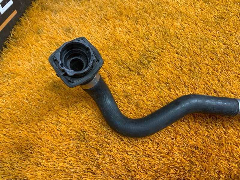 Патрубок системы охлаждения, 1200 рублей, Красноярск