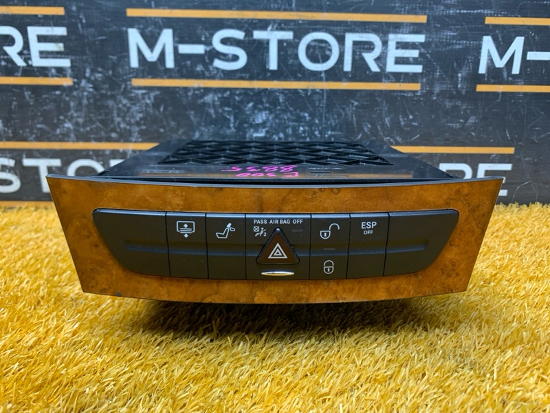 Блок кнопок (подогрев сидений), 1780 рублей, Красноярск