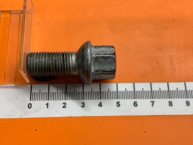 болт колесный, 1590 рублей, Красноярск