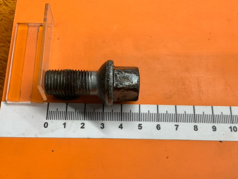 болт колесный, 1590 рублей, Красноярск