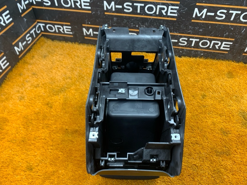 подлокотник, 4260 рублей, Красноярск