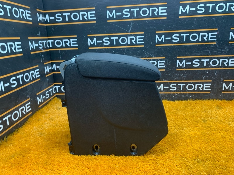 подлокотник, 4260 рублей, Красноярск