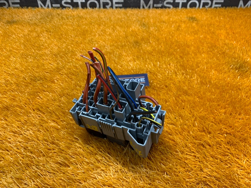 блок предохранителей, 500 рублей, Красноярск