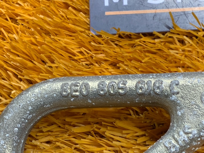 Крюк буксировочный, 1300 рублей, Красноярск