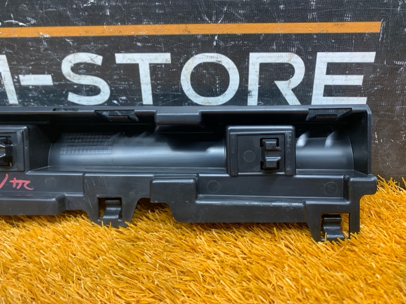 кронштейн порога, 400 рублей, Красноярск