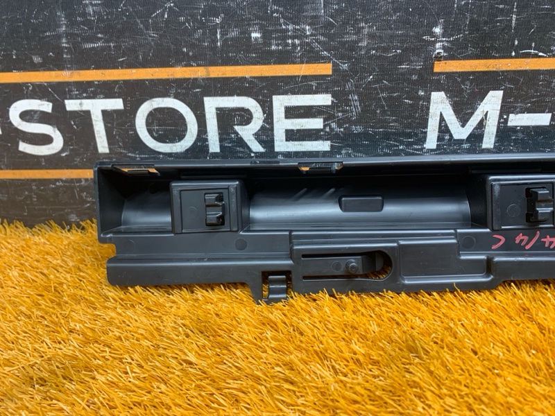 кронштейн порога, 400 рублей, Красноярск