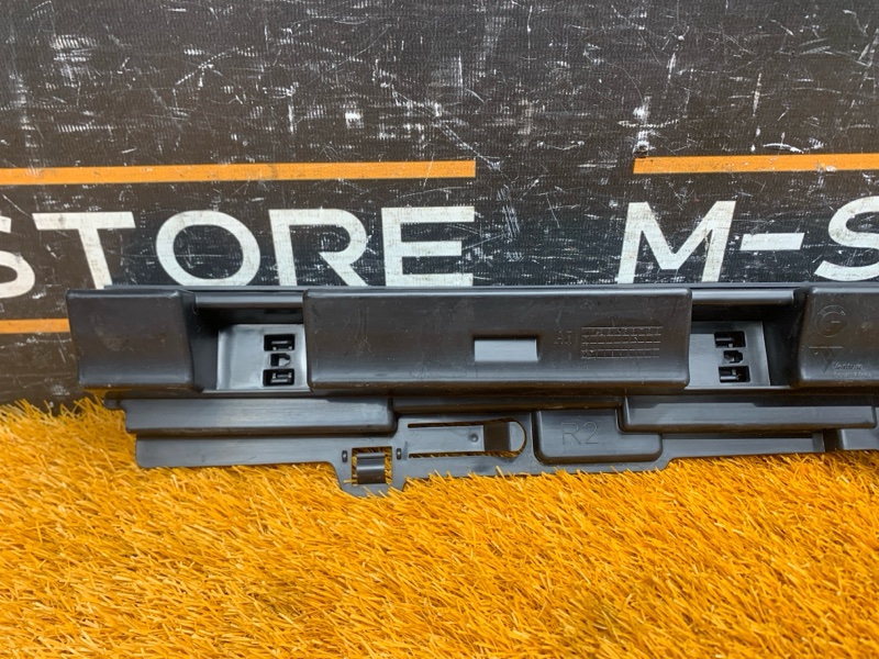 кронштейн порога, 400 рублей, Красноярск