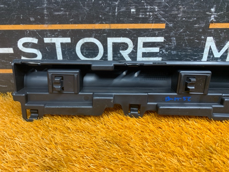 кронштейн порога, 400 рублей, Красноярск