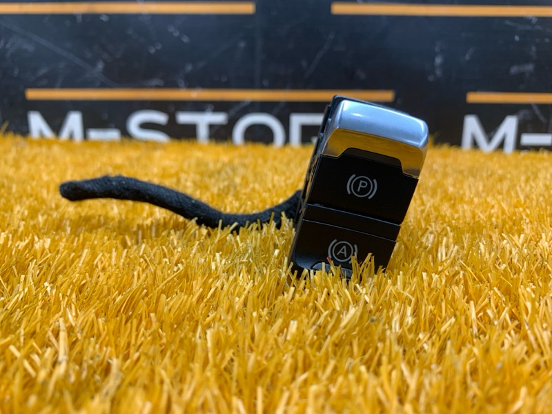 Кнопка стояночного тормоза, 300 рублей, Красноярск