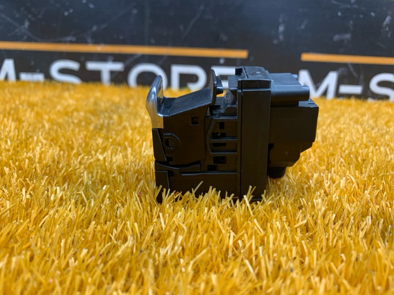 Кнопка стояночного тормоза, 300 рублей, Красноярск