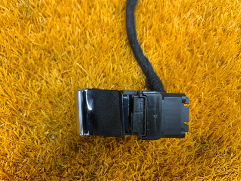 Кнопка стояночного тормоза, 300 рублей, Красноярск