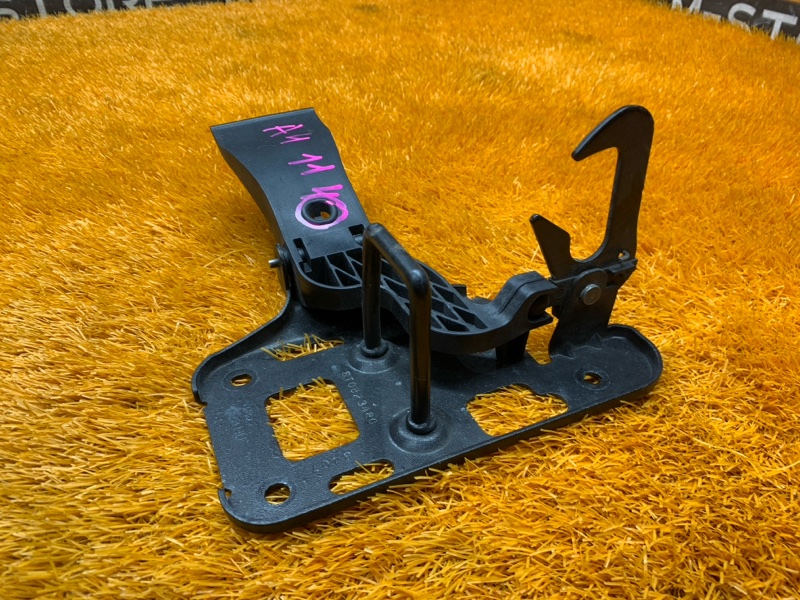 замок капота, 500 рублей, Красноярск