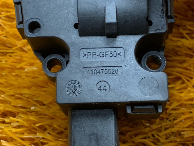 привод заслонки отопителя, 100 рублей, Красноярск