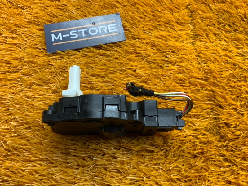 привод заслонки отопителя, 100 рублей, Красноярск