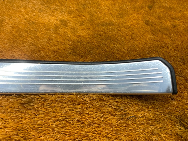 Накладка на порог салона, 440 рублей, Красноярск