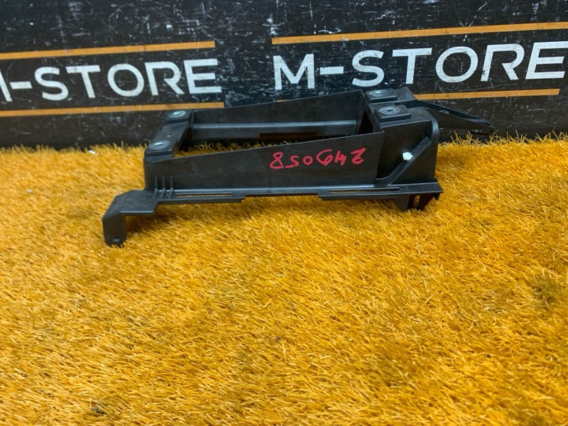 кронштейн центральной консоли, 420 рублей, Красноярск