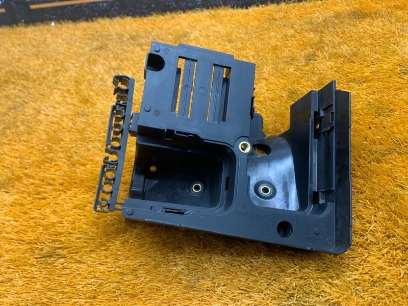 Крышка блока предохранителей, 420 рублей, Красноярск