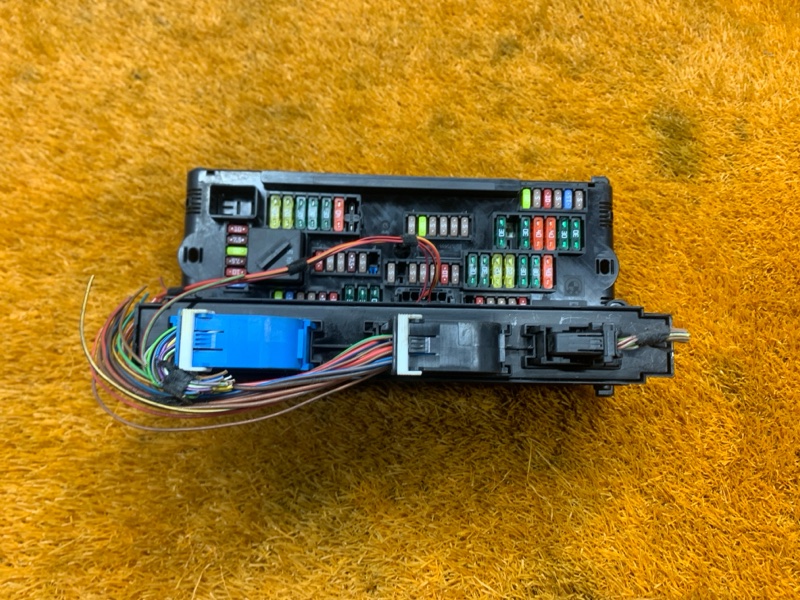 блок предохранителей, 1500 рублей, Красноярск