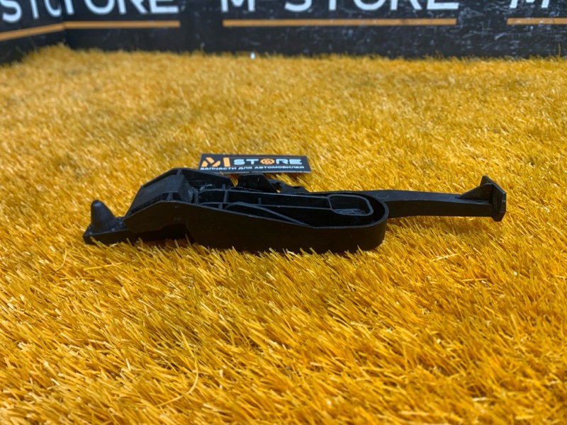 Кронштейн салонного фильтра, 420 рублей, Красноярск