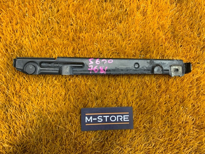 крепление крыла, 2000 рублей, Красноярск