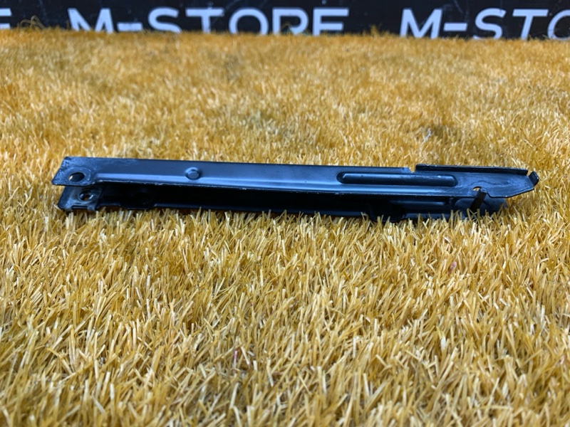 крепление крыла, 2000 рублей, Красноярск