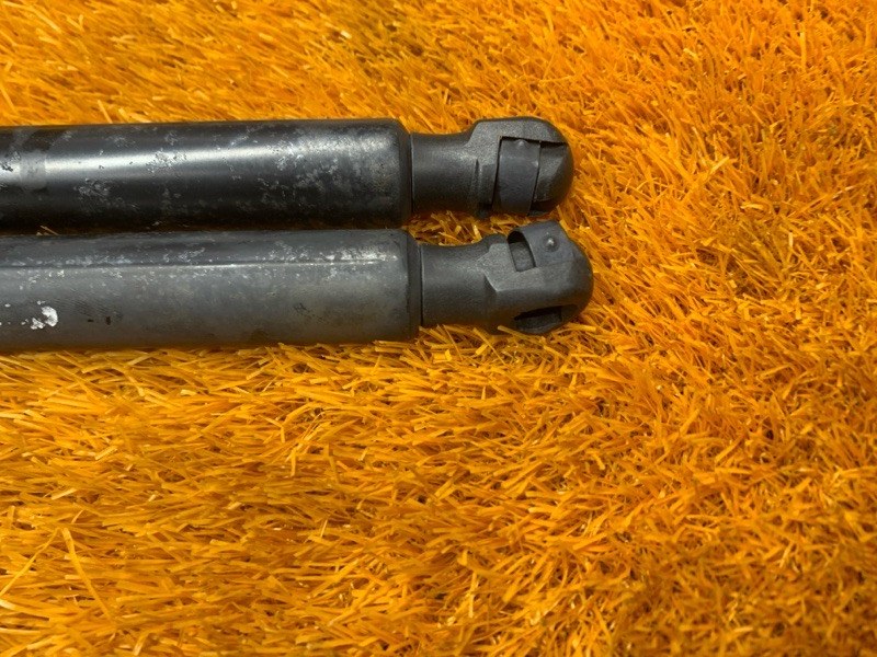 амортизатор багажника, 600 рублей, Красноярск