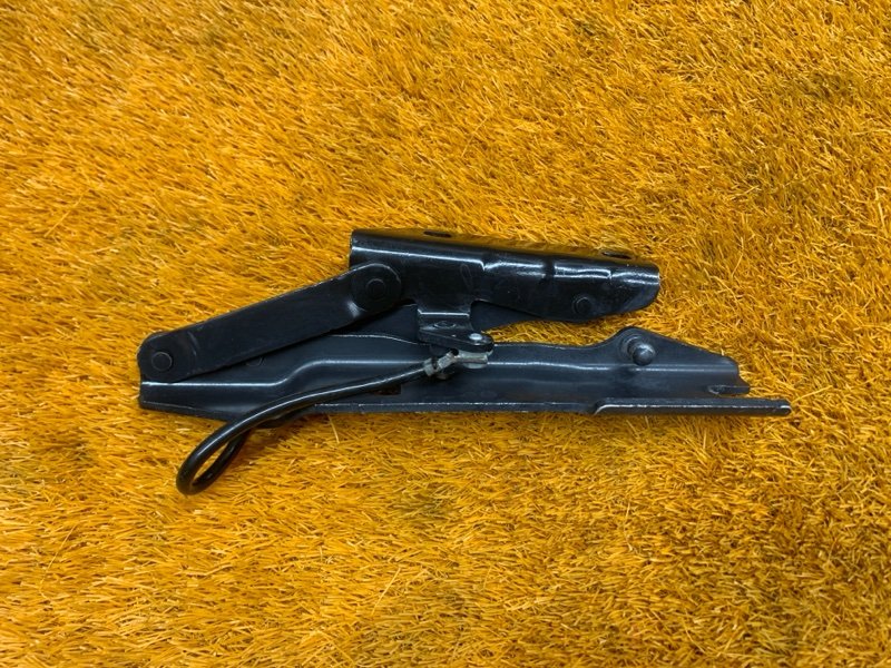 петля капота, 500 рублей, Красноярск