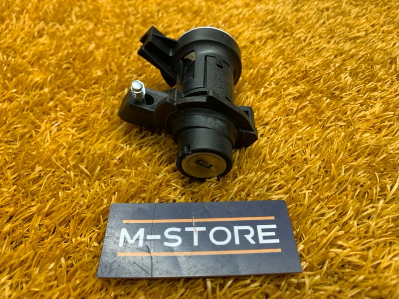 личинка замка багажника, 830 рублей, Красноярск