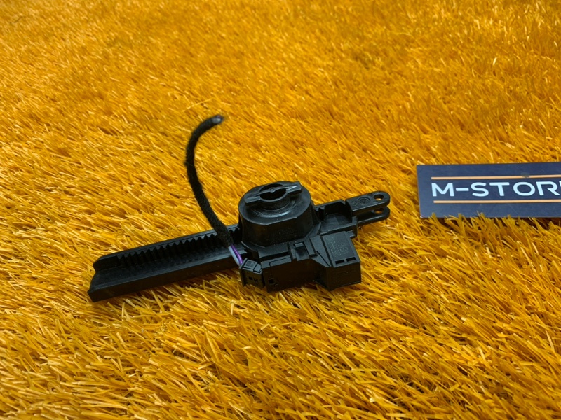 Амортизатор бардачка, 1640 рублей, Красноярск