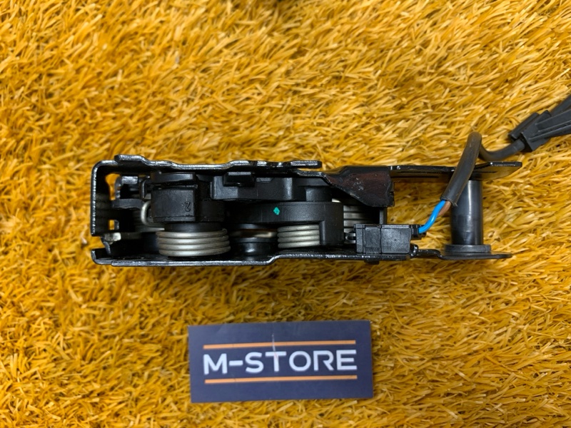 замок капота, 500 рублей, Красноярск