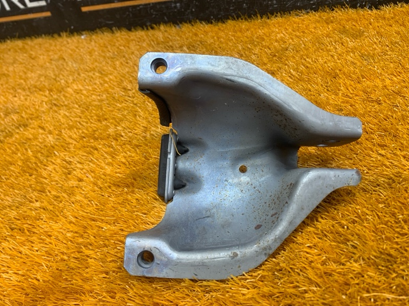 Кронштейн подушки двигателя, 300 рублей, Красноярск