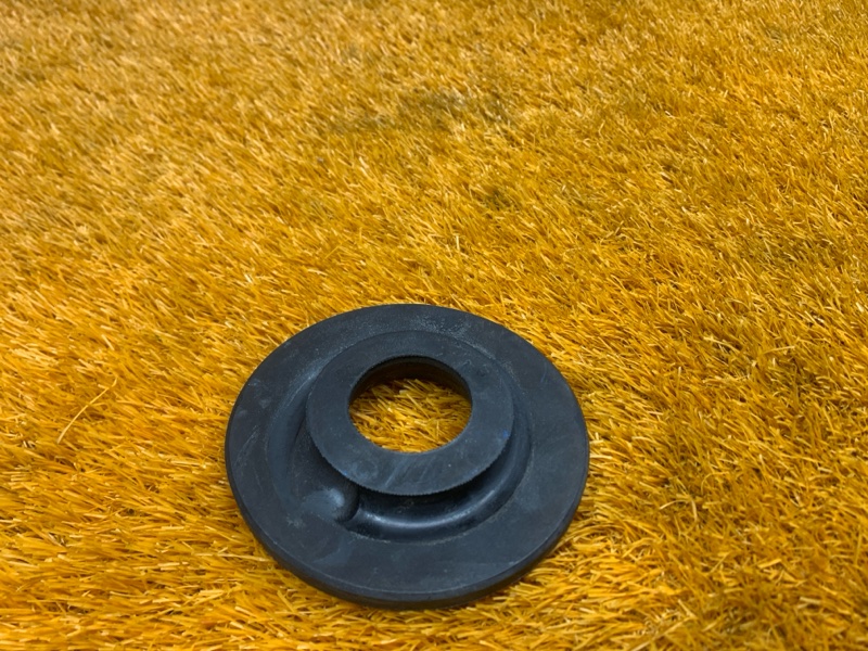 опора пружины, 800 рублей, Красноярск