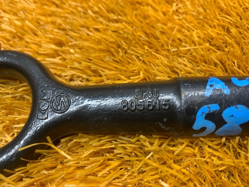 Крюк буксировочный, 1240 рублей, Красноярск