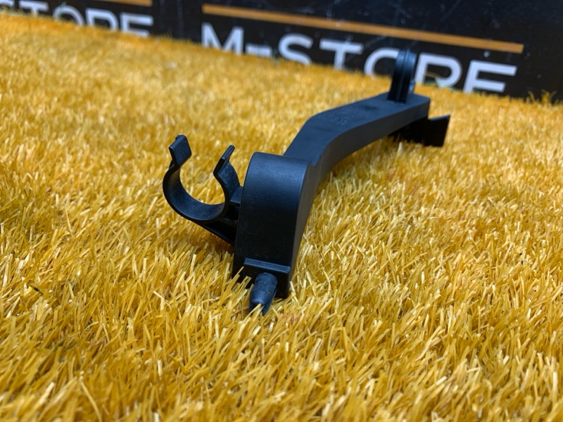 кронштейн, 420 рублей, Красноярск