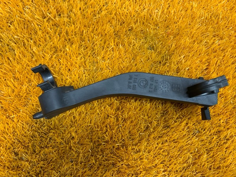 кронштейн, 420 рублей, Красноярск