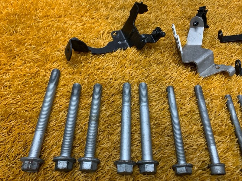 Болты и гайки ДВС, 750 рублей, Красноярск