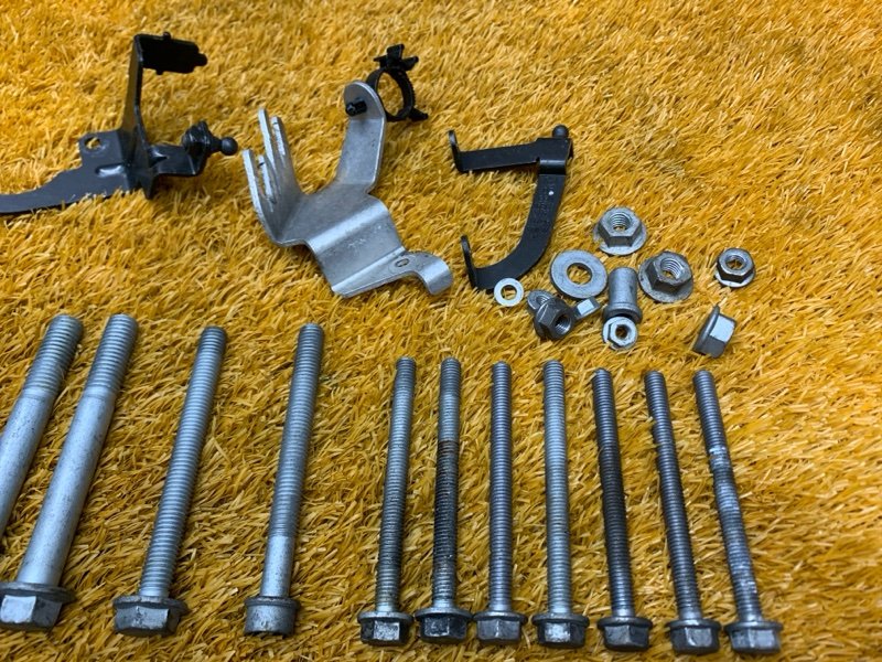 Болты и гайки ДВС, 750 рублей, Красноярск