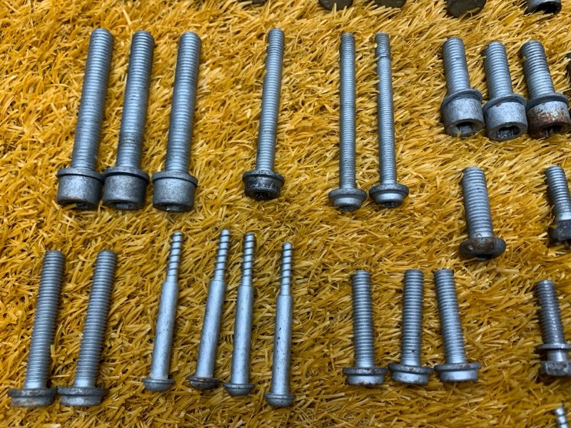 Болты и гайки ДВС, 750 рублей, Красноярск