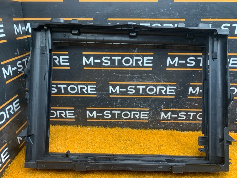 рамка радиатора, 1900 рублей, Красноярск