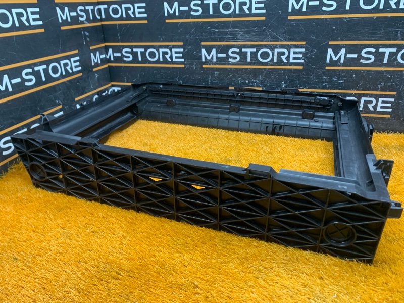 рамка радиатора, 1900 рублей, Красноярск